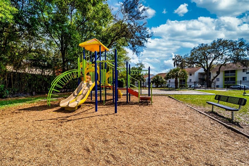 Red Bay Apartment Complex, 7528 Arlington Expy, Jacksonville, FL RentCafe