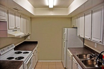 kitchenette in Red Bay