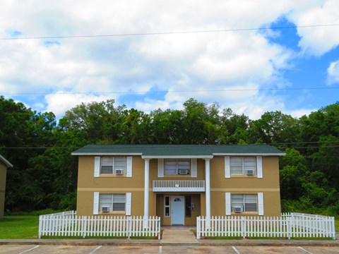 Property exterior at Golden Shores of Jacksonville Jacksonville, FL, 32211