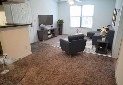 Northlake Apartments