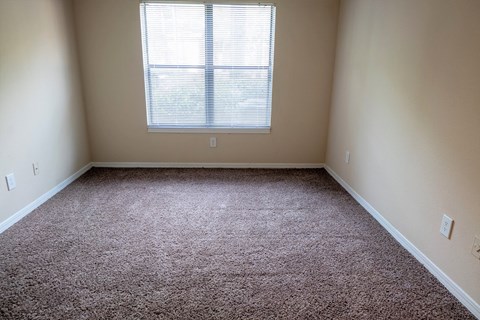 Northlake Apartments