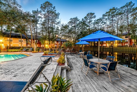 Northlake Apartments