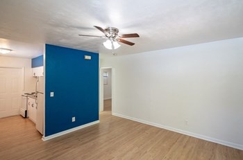 713-717-721 SW 13 Ave 1-3 Beds Apartment for Rent - Photo Gallery 59
