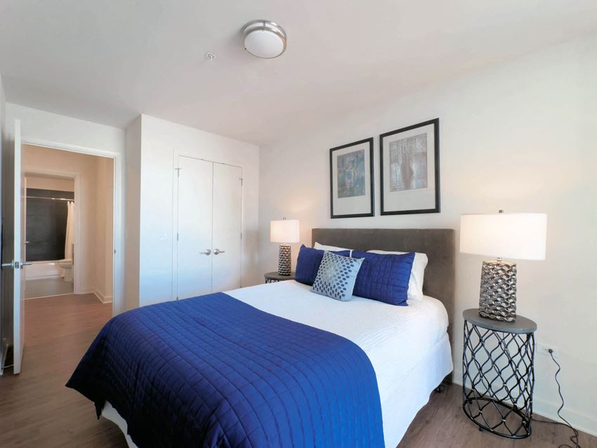 The Hensley Apartments, 707 N. Wells St., Chicago, IL RentCafe