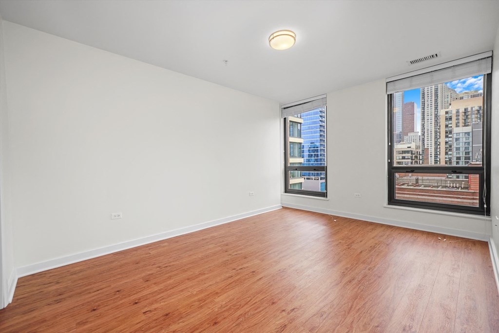 The Hensley Apartments, 707 N. Wells St., Chicago, IL RentCafe