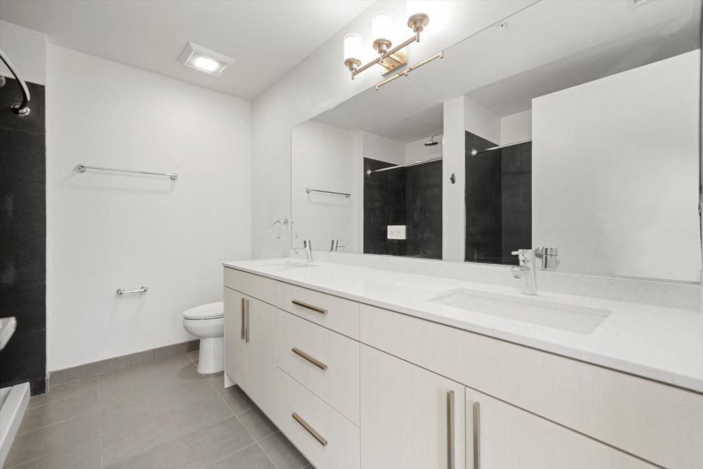 The Hensley Apartments, 707 N. Wells St., Chicago, IL RentCafe