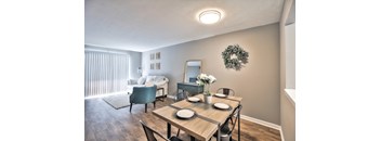 1 bed, 1 bath living space