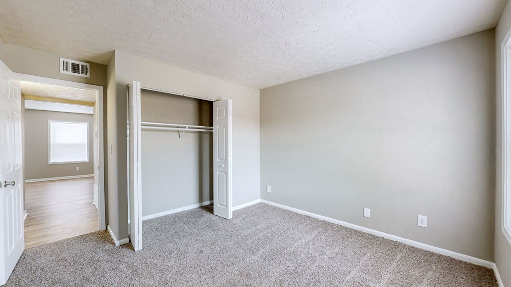 Patriot Crossing - Bedroom