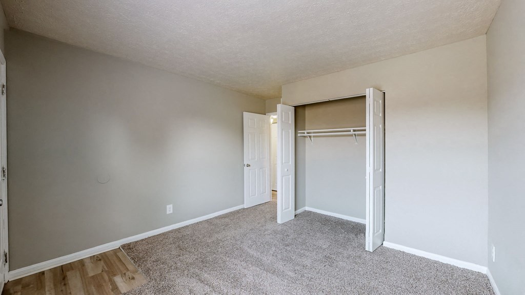 Patriot Crossing - Bedroom