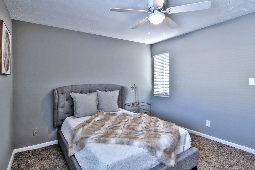 The Pops - Interior Bedroom