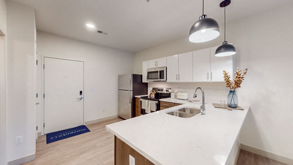 Countertop Kitchen at Current812, Clarksville, IN, 47129