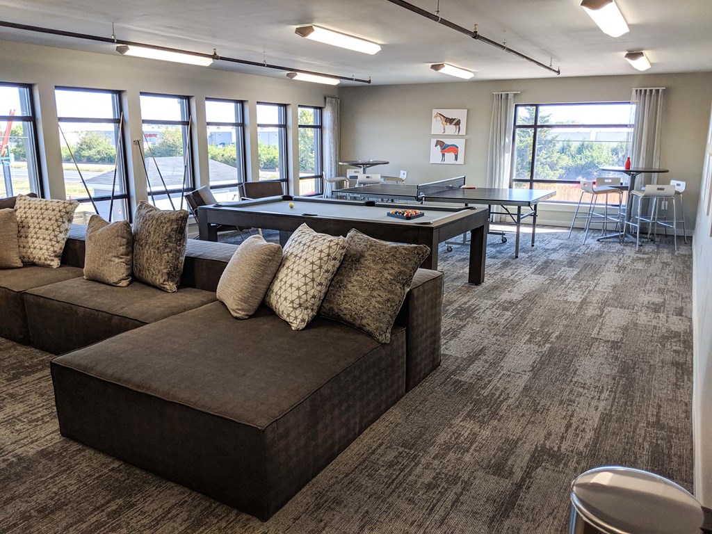 Clarksville Lofts - Interior Clubhouse