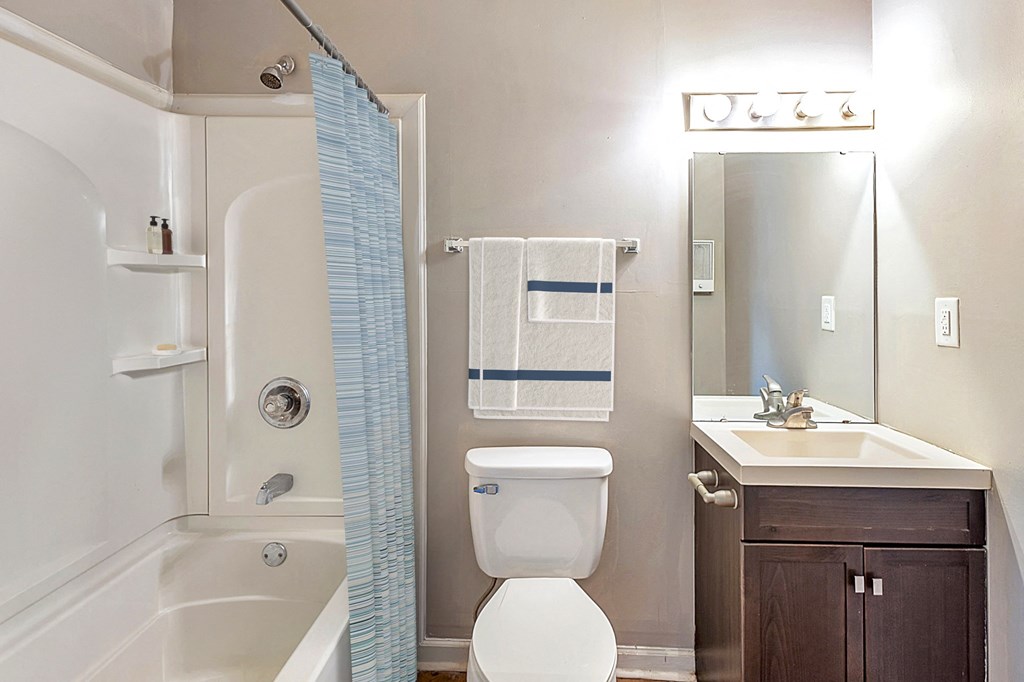 Bathroom at Caballo Crossing, Lexington, KY, 40511