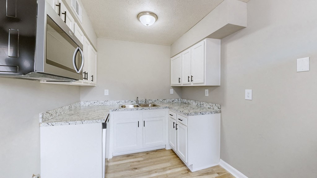 Patriot Crossing - Kitchen