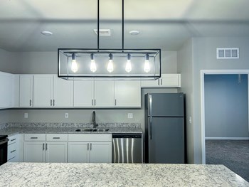 The Slate - Interior Kitchen - Photo Gallery 3