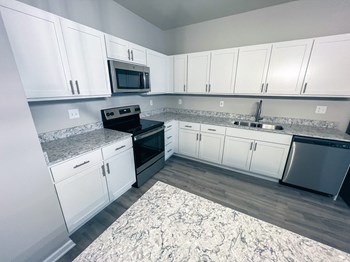 The Slate - Interior Kitchen - Photo Gallery 2