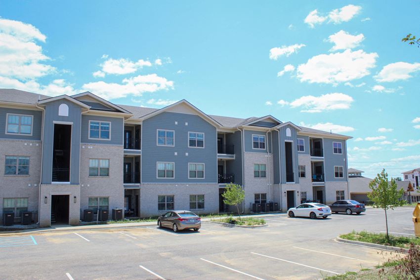 Villas of Jeffersonville - Exterior