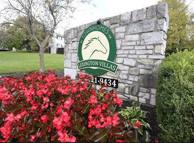 Lexington Villas - Exterior Sign