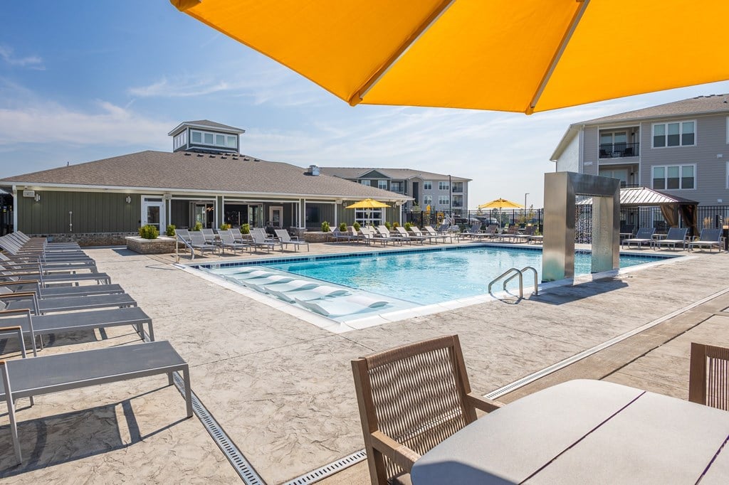 Sage Springs - Pool Deck