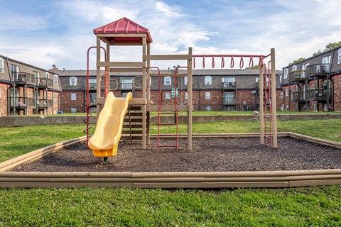Throughbred Crossing - Playground