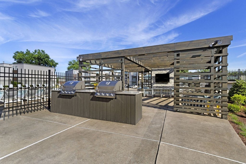 Halsey Flats - Exterior Cabana