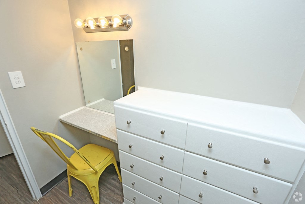 Interior Closet at Lofts on Ormsby, Louisville, KY 40203