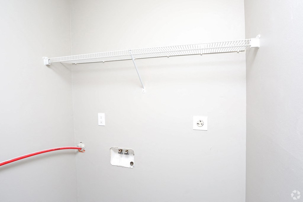 Patriot Crossing - Interior Washer/Dryer Hookups