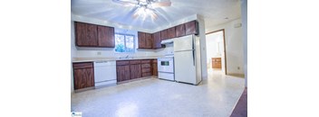 Large Kitchen Area