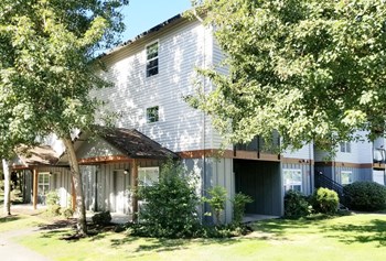 Exterior - Photo Gallery 6