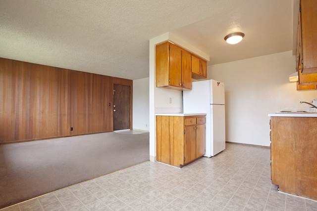 2-bedroom apartment at Hallmark Apartments in Springfield, OR