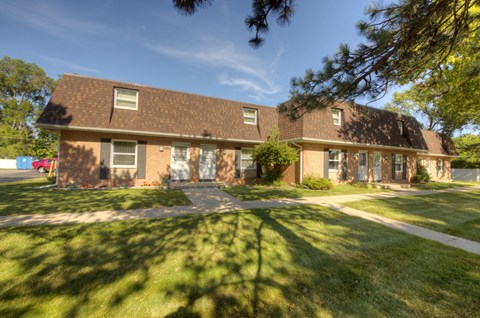 Clairemont Village Townhome Exterior 4