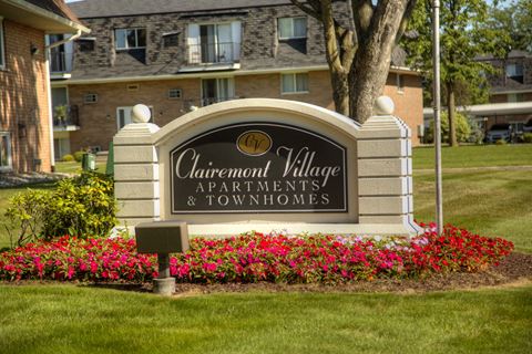 Clairemont Village Sign