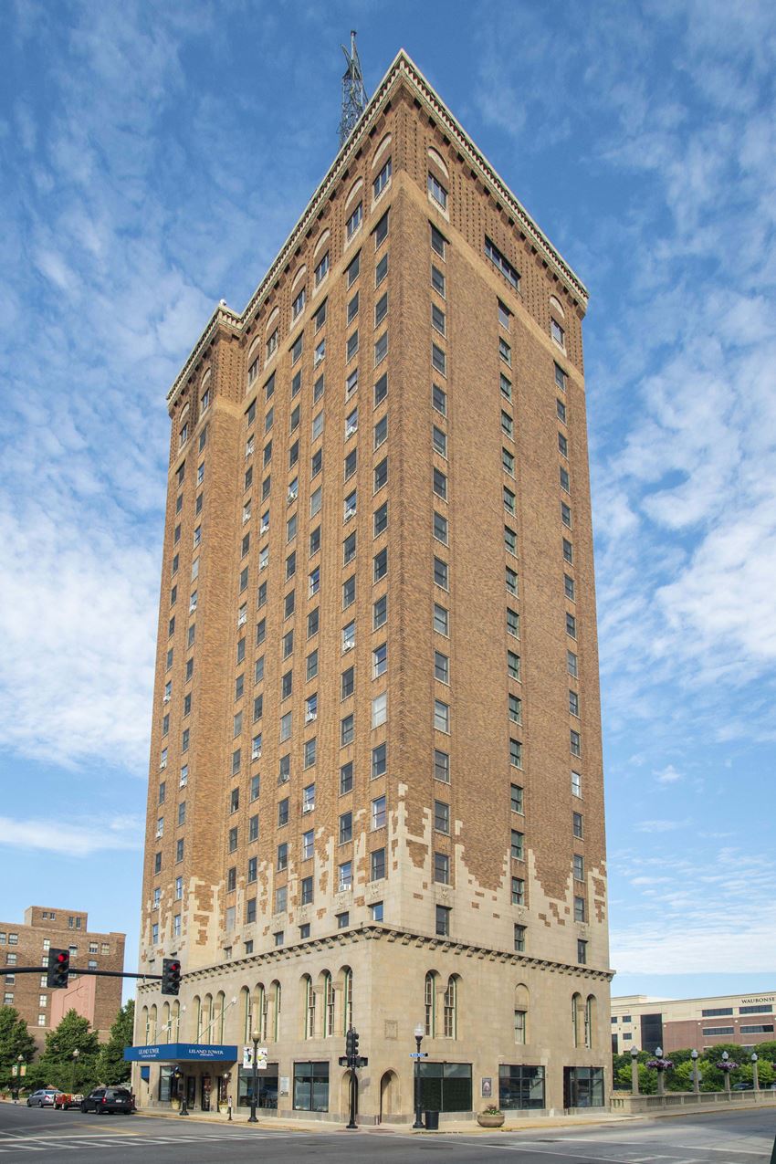 Historic Stolp Island Apartments