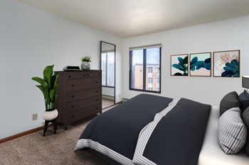 Park Plaza Bedroom - Photo Gallery 3