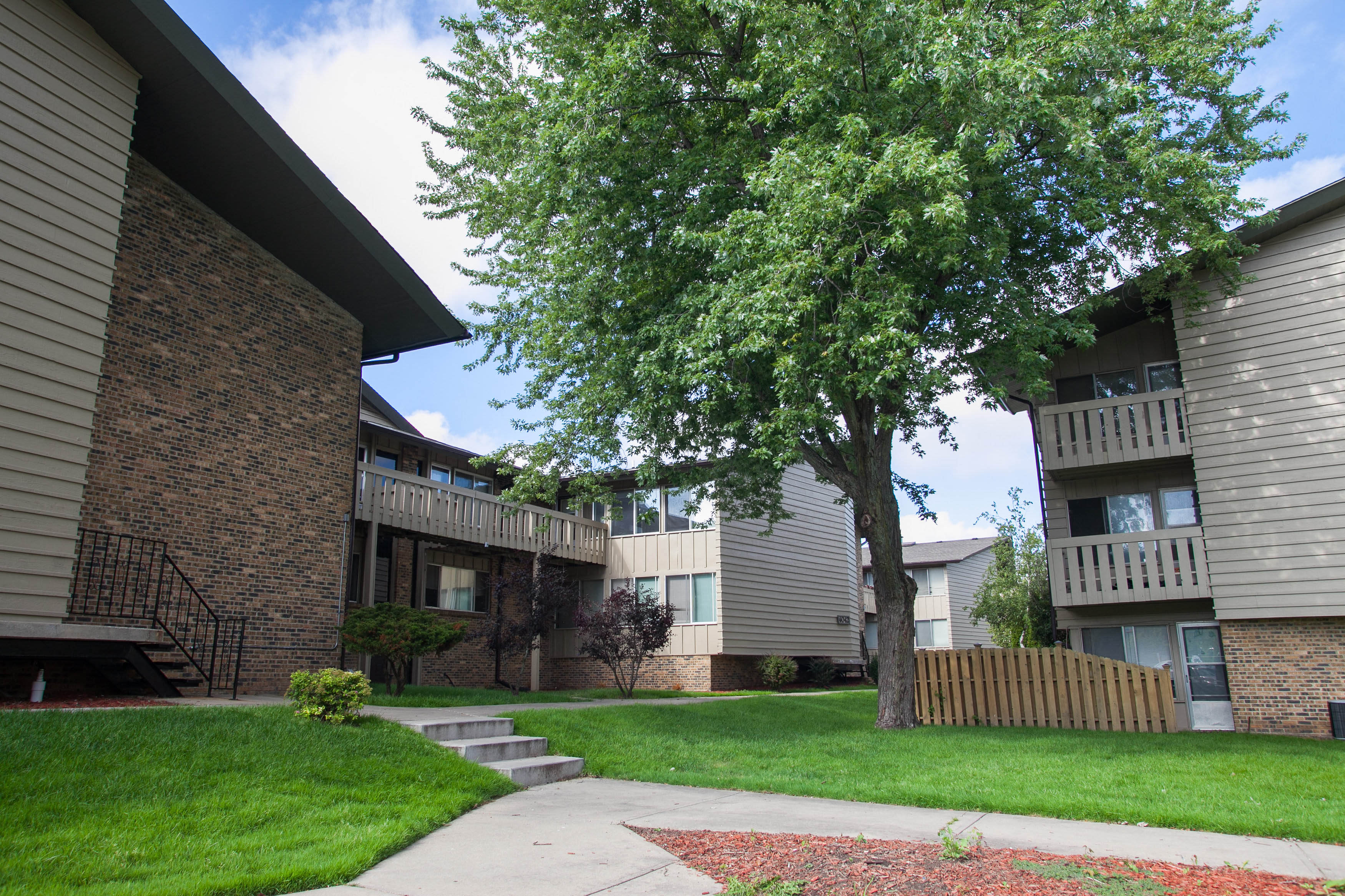 3743 Regency Dr Unit Lower Racine Wi 53402 Apartment For Rent In Racine Wi Apartments Com