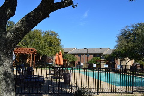 BBQ pool side at Overton Park Apartments, Dallas