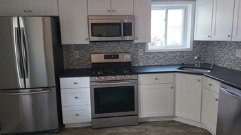 2422 Smith Avenue 3 Beds Home, Maryland for Rent - Photo Gallery 3