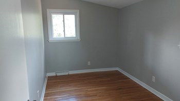 2422 Smith Avenue 3 Beds Home, Maryland for Rent - Photo Gallery 4