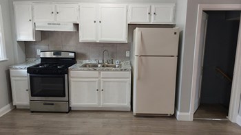 821 Mount Holly St 3 Beds Townhouse, Maryland for Rent - Photo Gallery 2