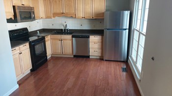 2110 Princess Anne Ct 3 Beds Townhouse, Affordable, Maryland for Rent - Photo Gallery 5