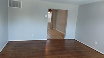 27 Terron Ct 3 Beds Home, Affordable, Maryland for Rent - Photo Gallery 3