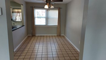 27 Terron Ct 3 Beds Home, Affordable, Maryland for Rent - Photo Gallery 4