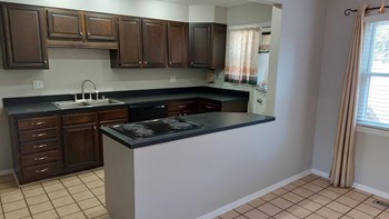 27 Terron Ct 3 Beds Home, Affordable, Maryland for Rent - Photo Gallery 6