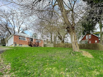 301 Morton St 3 Beds Home, Pennsylvania for Rent - Photo Gallery 3