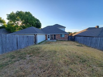 206 Rushcreek Drive 4 Beds Home, Texas for Rent - Photo Gallery 15