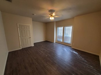 206 Rushcreek Drive 4 Beds Home, Texas for Rent - Photo Gallery 10