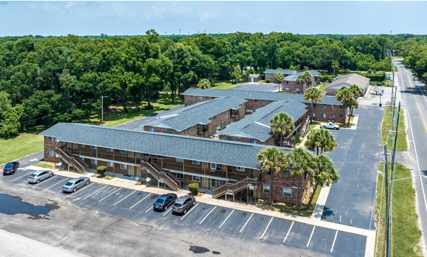 Lillian Square & Jackson Street Apartments, 7200 Lillian Hwy, Pensacola