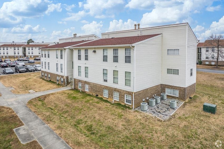 Aubrey Apartments