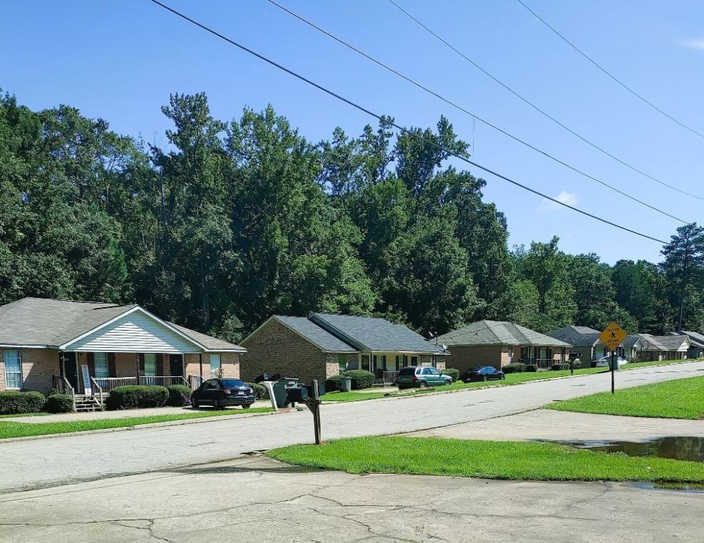 cross creek exterior