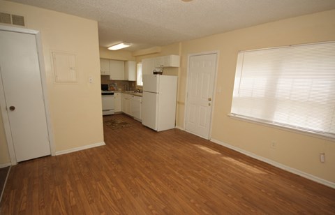 Cobblestone Apartments